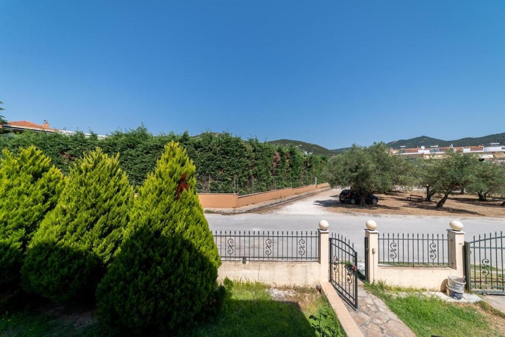 Iraklitsa 2 Apartment Nea Iraklitsa Bagian luar foto